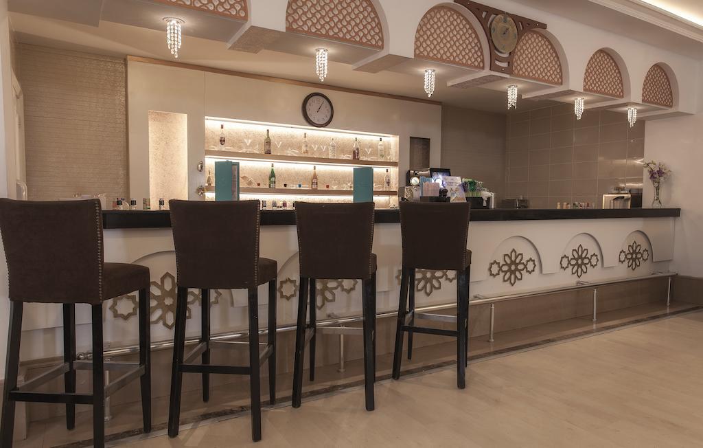 Hotel Sultan Of Сиде Екстериор снимка